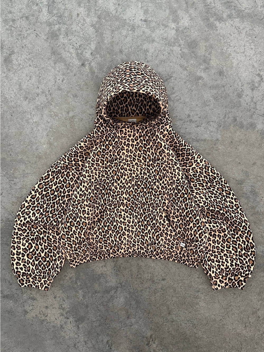 Akimbo Club Leopard Print Hooded Pullover Sweatshirt Medium Real Tree Cheetah